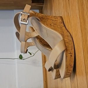 Charles David platform shoes